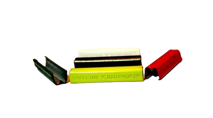 2,5 cm Kare Tırnaklı